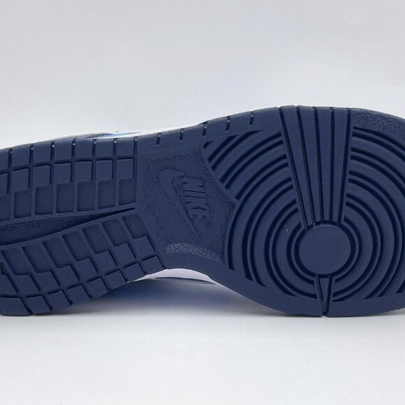 Nike Dunk Low GS "University Blue UNC Carolina" - Picture 7 of 9